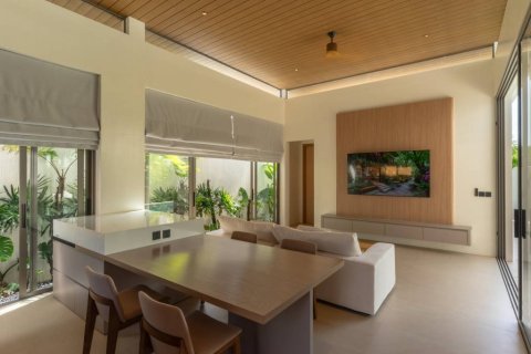 Chalet de 3 dormitorios en Phuket, Tailandia № 172777 - foto 7