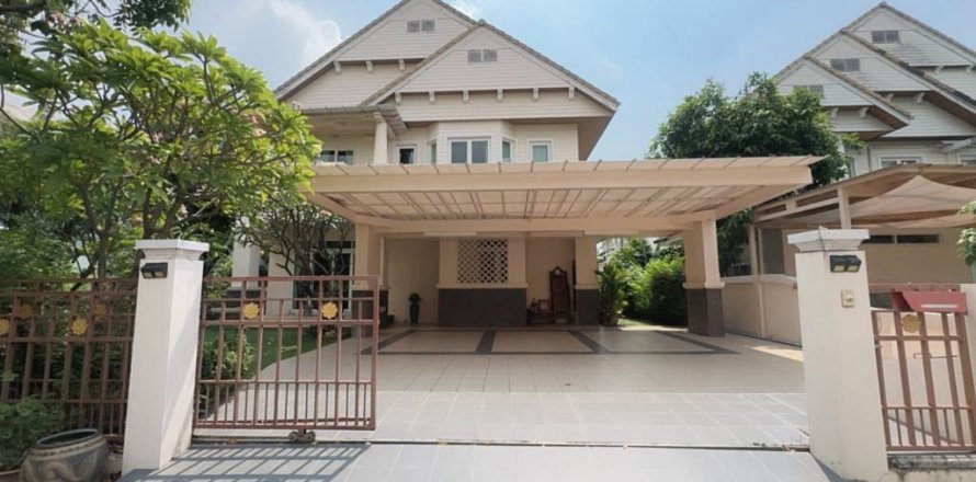 Casa de 4 dormitorios en Suan Luang, Bangkok, Tailandia № 172773