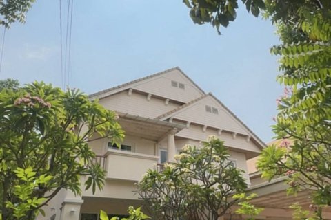 Casa de 4 dormitorios en Suan Luang, Bangkok, Tailandia № 172773 - foto 2