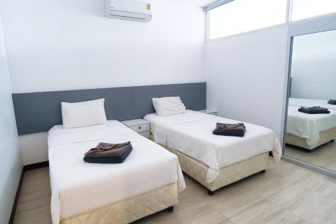 Condominio de 2 dormitorios en Phuket, Tailandia № 148441 - foto 12