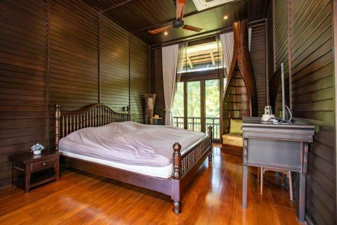 Casa de 5 dormitorios en Chiang Mai, Tailandia № 183020 - foto 18