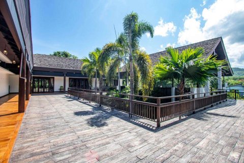 Casa de 5 dormitorios en Chiang Mai, Tailandia № 183020 - foto 16