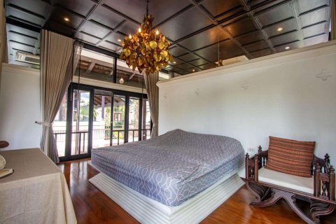 Casa de 5 dormitorios en Chiang Mai, Tailandia № 183020 - foto 30
