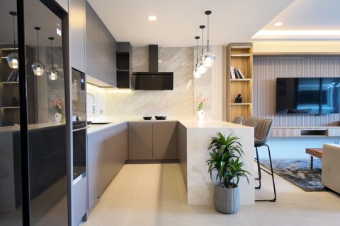 Apartamento de 4 habitaciones en Pattaya, Tailandia № 183022 - foto 3
