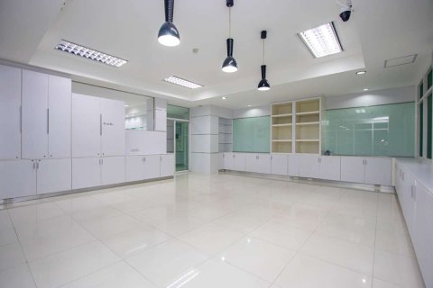 Local comercial 97 m2 en Chiang Mai, Tailandia № 183021 - foto 3