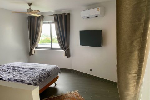 Chalet de 9 dormitorios en Phuket, Tailandia № 140714 - foto 15