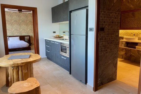 Chalet de 9 dormitorios en Phuket, Tailandia № 140714 - foto 13