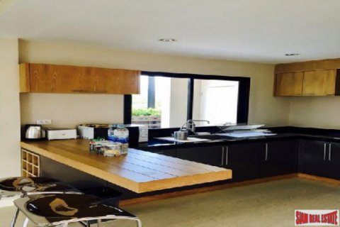 Chalet de 3 dormitorios en Jomtien Beach, Pattaya, Tailandia № 202894 - foto 4
