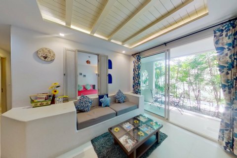 Condominio de 2 dormitorios en Hua Hin, Tailandia № 136374 - foto 2