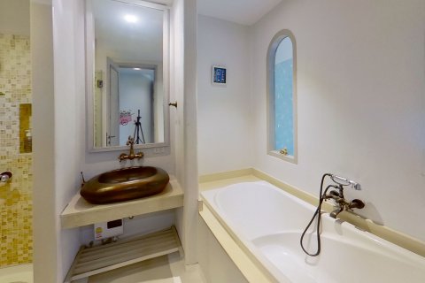 Condominio de 2 dormitorios en Hua Hin, Tailandia № 136374 - foto 14