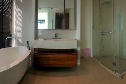 Condo à Bangkok, Thaïlande, 3 chambres № 65869 - photo 16