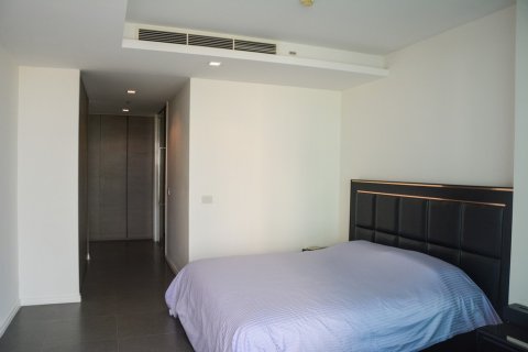 Condominio de 4 dormitorios en Bangkok, Tailandia № 65868 - foto 16