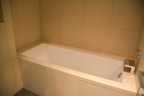 Condominio de 4 dormitorios en Bangkok, Tailandia № 65868 - foto 17