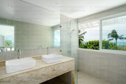 Chalet de 2 dormitorios en Chaweng Beach, Ko Samui, Tailandia № 180067 - foto 9