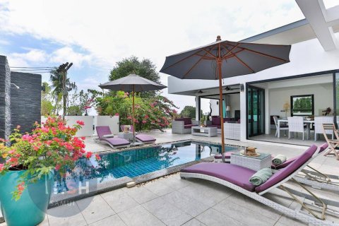 Chalet de 3 dormitorios en Ko Samui, Tailandia № 180062 - foto 3