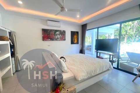 Chalet de 4 dormitorios en Ko Samui, Tailandia № 180063 - foto 13