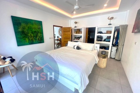 Chalet de 4 dormitorios en Ko Samui, Tailandia № 180063 - foto 14