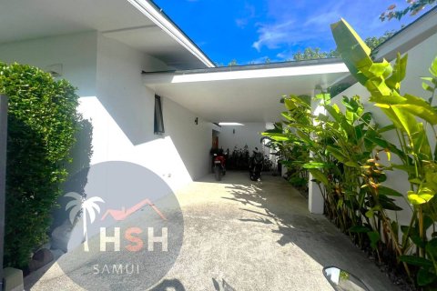 Chalet de 4 dormitorios en Ko Samui, Tailandia № 180063 - foto 19