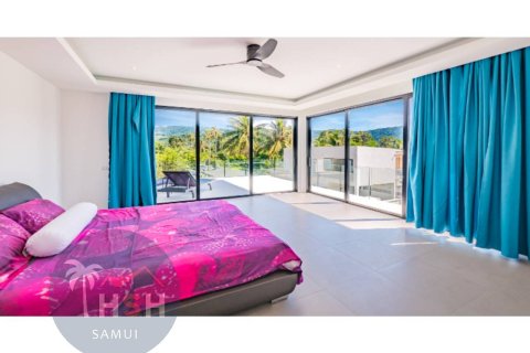 Chalet de 3 dormitorios en Ko Samui, Tailandia № 180061 - foto 12