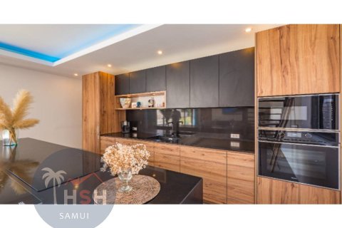 Chalet de 3 dormitorios en Ko Samui, Tailandia № 180061 - foto 11