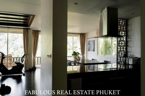Villa in Kamala, Thailand 5 Schlafzimmer № 179775 - Foto 5