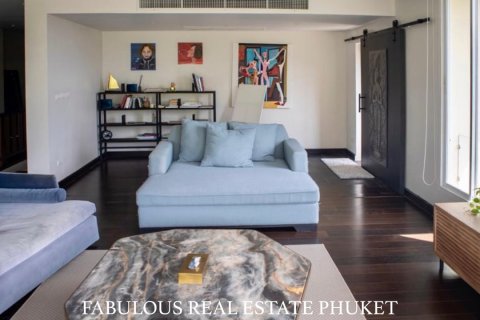 Villa in Kamala, Thailand 5 Schlafzimmer № 179775 - Foto 9