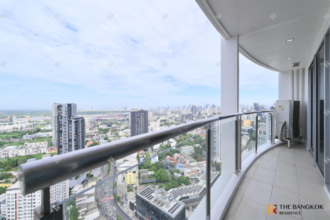 Condominio de 3 dormitorios en Bangkok, Tailandia № 197397