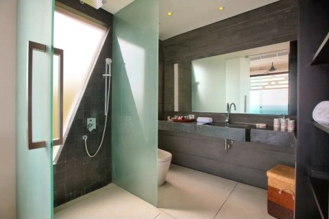 Chalet de 2 dormitorios en Ko Samui, Tailandia № 161963 - foto 8