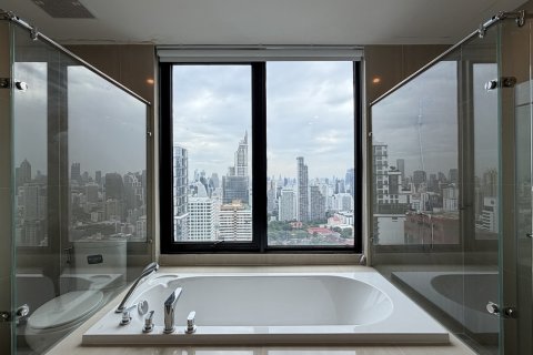 Condo in Watthana, Bangkok, Thailand, 5 bedrooms № 201301 - photo 2