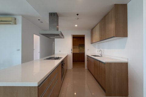 Condo in Watthana, Bangkok, Thailand, 5 bedrooms № 201301 - photo 16