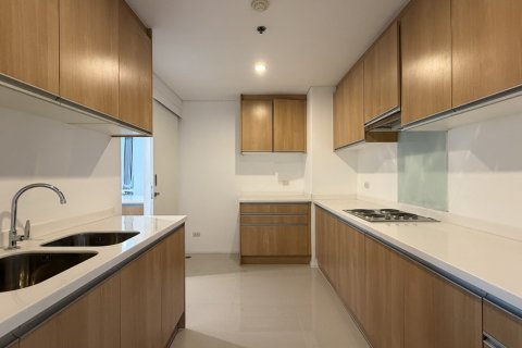 Condo in Watthana, Bangkok, Thailand, 5 bedrooms № 201301 - photo 17