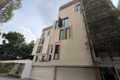 Condominio de 2 dormitorios en Sathon, Bangkok, Tailandia № 201295 - foto 21