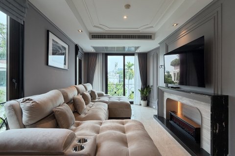 Condominio de 2 dormitorios en Sathon, Bangkok, Tailandia № 201295 - foto 12