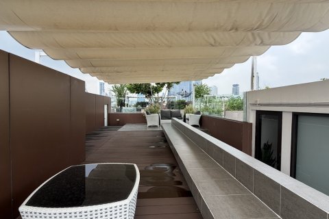 Condominio de 2 dormitorios en Sathon, Bangkok, Tailandia № 201295 - foto 17