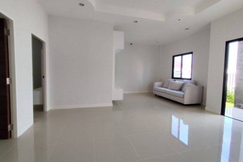 Casa de 2 dormitorios en Bang Sare, Tailandia № 116811 - foto 10