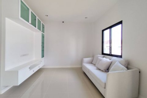 Casa de 2 dormitorios en Bang Sare, Tailandia № 116811 - foto 5