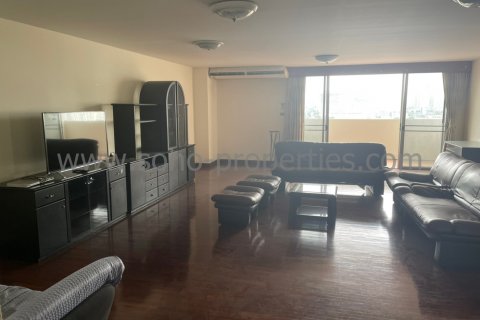 Condominio de 2 dormitorios en Bangkok, Tailandia № 143470 - foto 3
