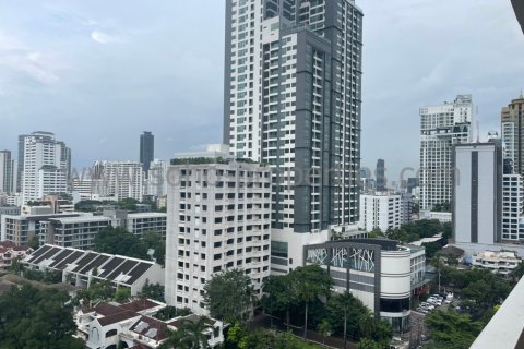 Condominio de 2 dormitorios en Bangkok, Tailandia № 143470 - foto 15