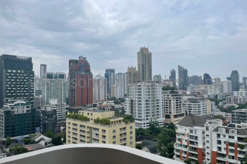Condominio de 2 dormitorios en Bangkok, Tailandia № 143470 - foto 14