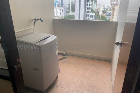 Condominio de 2 dormitorios en Bangkok, Tailandia № 143470 - foto 13