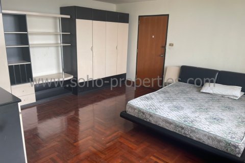 Condominio de 2 dormitorios en Bangkok, Tailandia № 143470 - foto 7