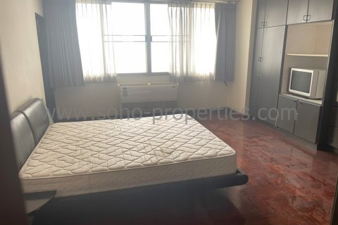 Condominio de 2 dormitorios en Bangkok, Tailandia № 143470 - foto 6