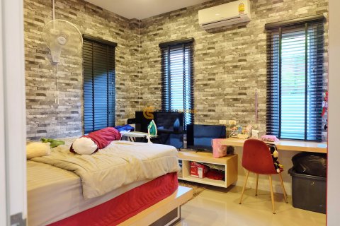 Estudio en Bang Lamung, Tailandia № 179065 - foto 12
