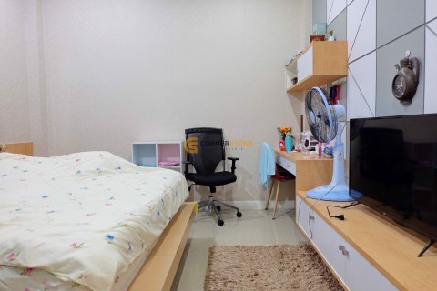 Estudio en Bang Lamung, Tailandia № 179065 - foto 13