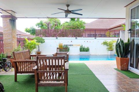 Estudio en Bang Lamung, Tailandia № 179065 - foto 4