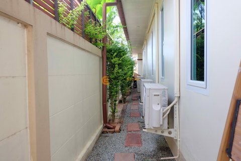 Estudio en Bang Lamung, Tailandia № 179065 - foto 25