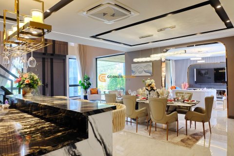 Estudio en Pattaya, Tailandia № 179064 - foto 17