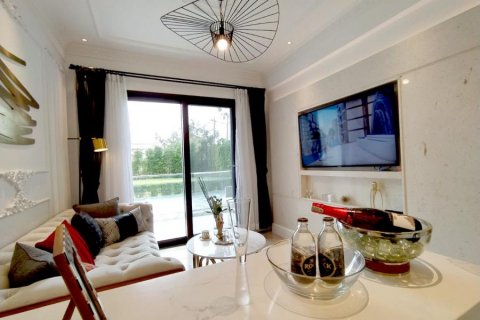 Condominio de 2 dormitorios en Sattahip, Tailandia № 57090