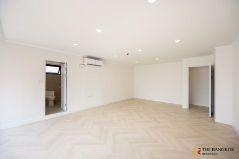 Condominio de 3 dormitorios en Bangkok, Tailandia № 187316 - foto 5