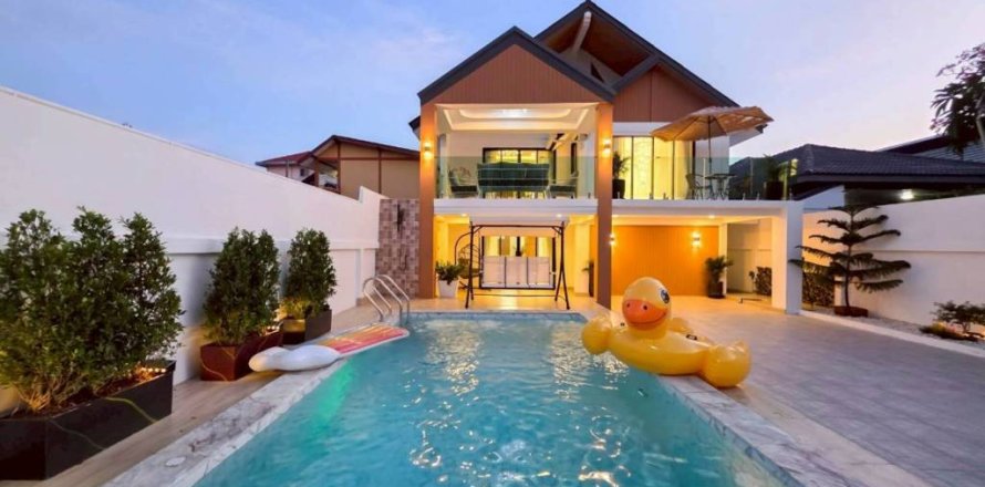 Chalet de 5 dormitorios en Pattaya, Tailandia № 172856